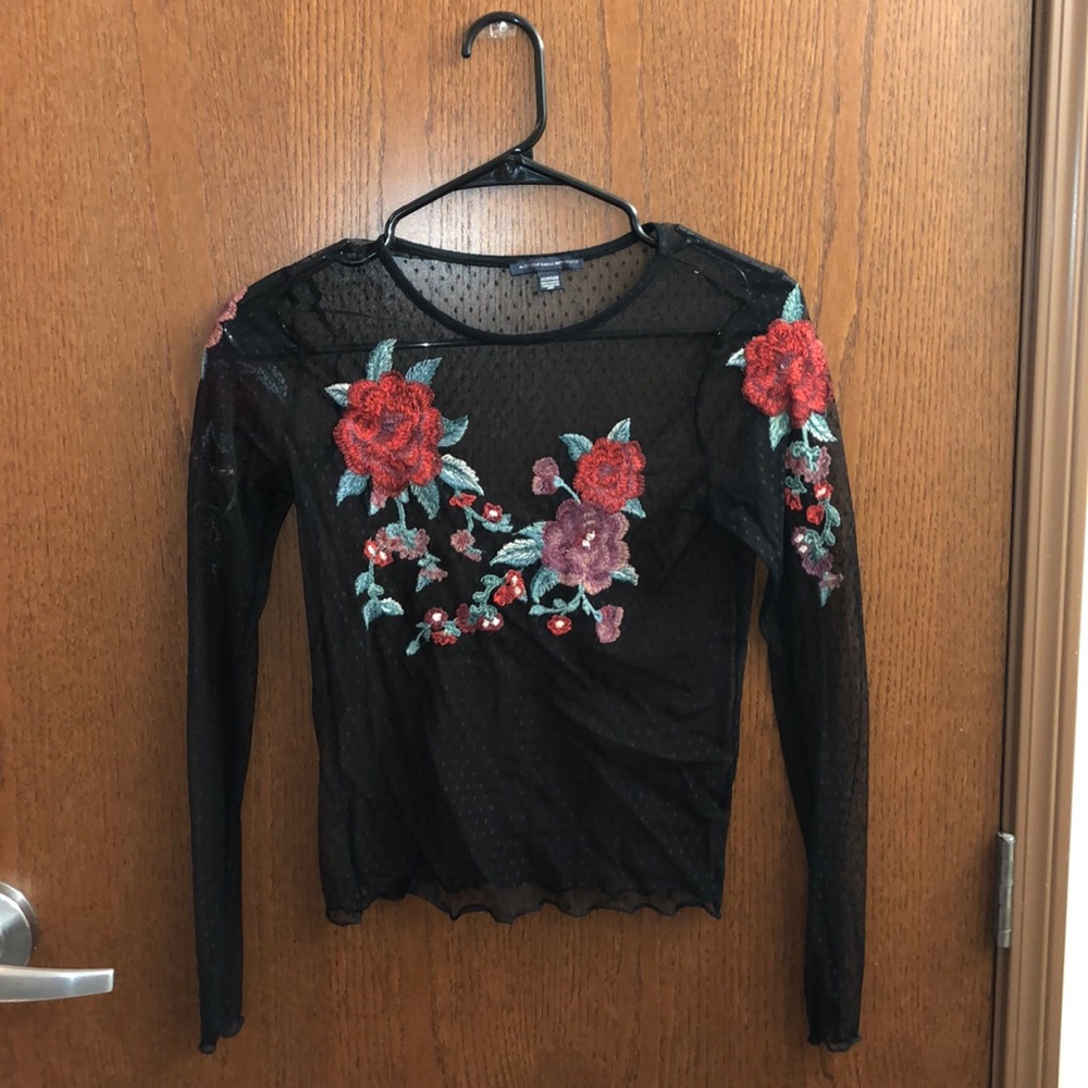 American eagle sheer flowered top